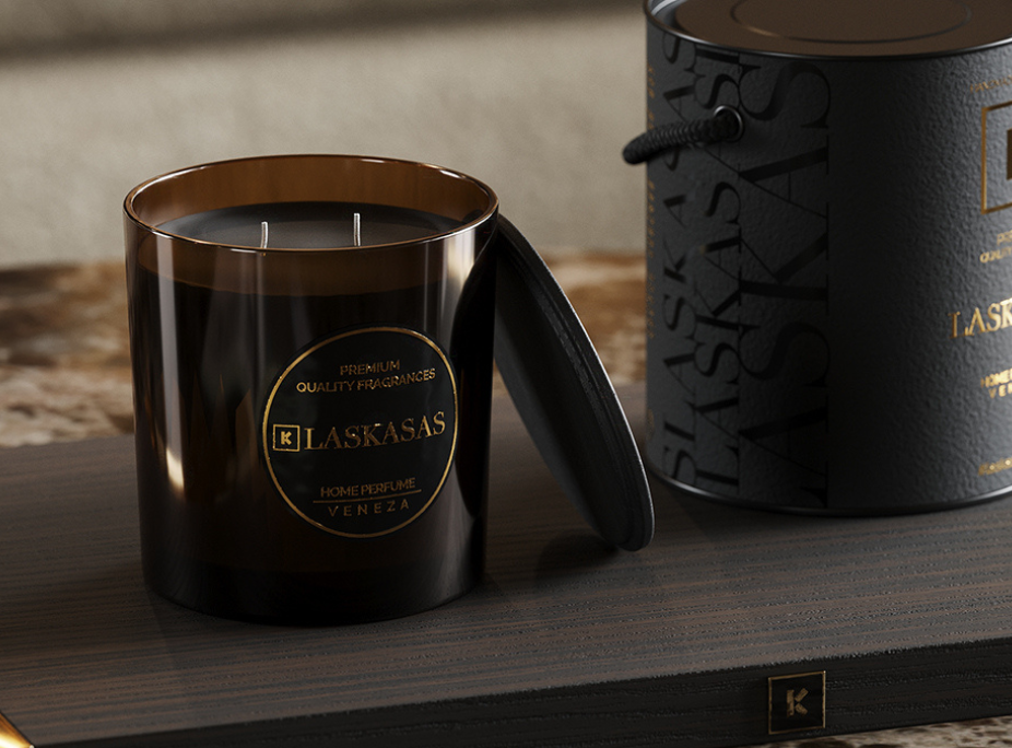 Vela Laskasas Veneza en salón.