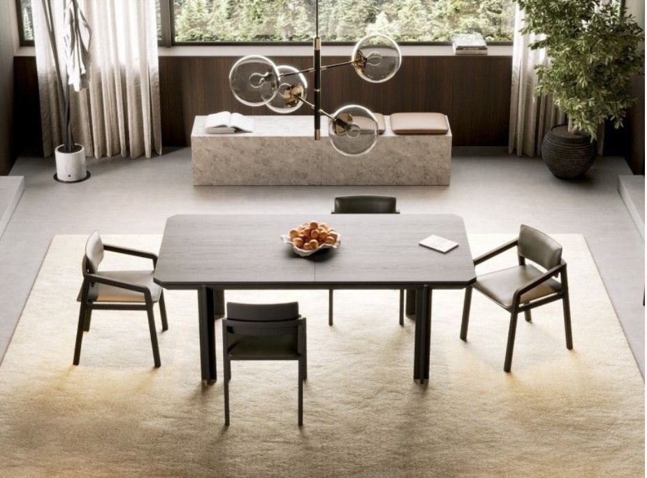 Mesa de Comedor Cres, Sillas Mull con Brazos y Lmpara de Techo Meredith